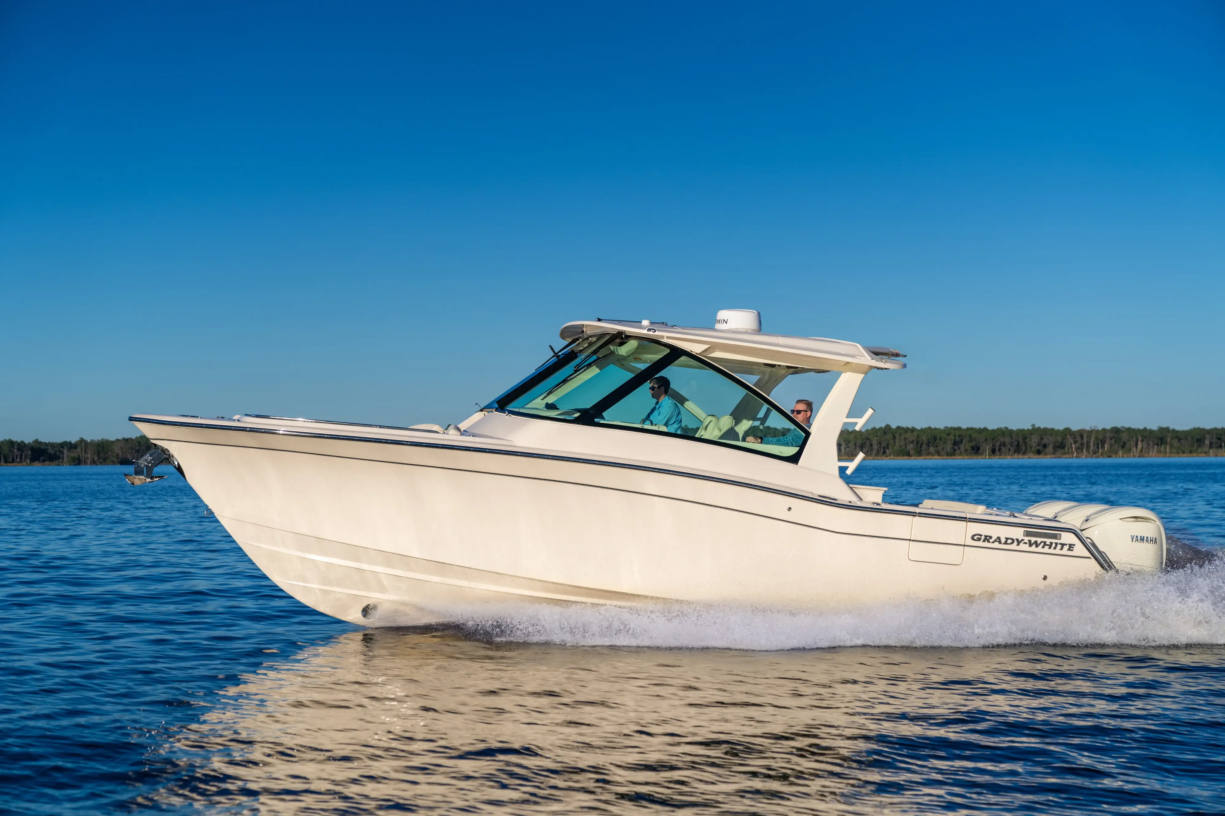 Grady-White Freedom yacht