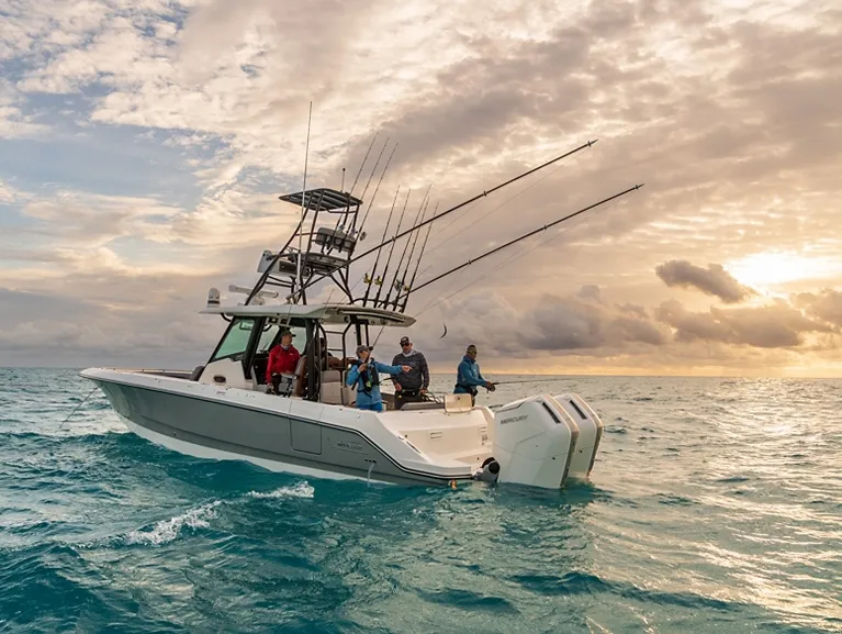 Boston Whaler 360 Outrage photo 5