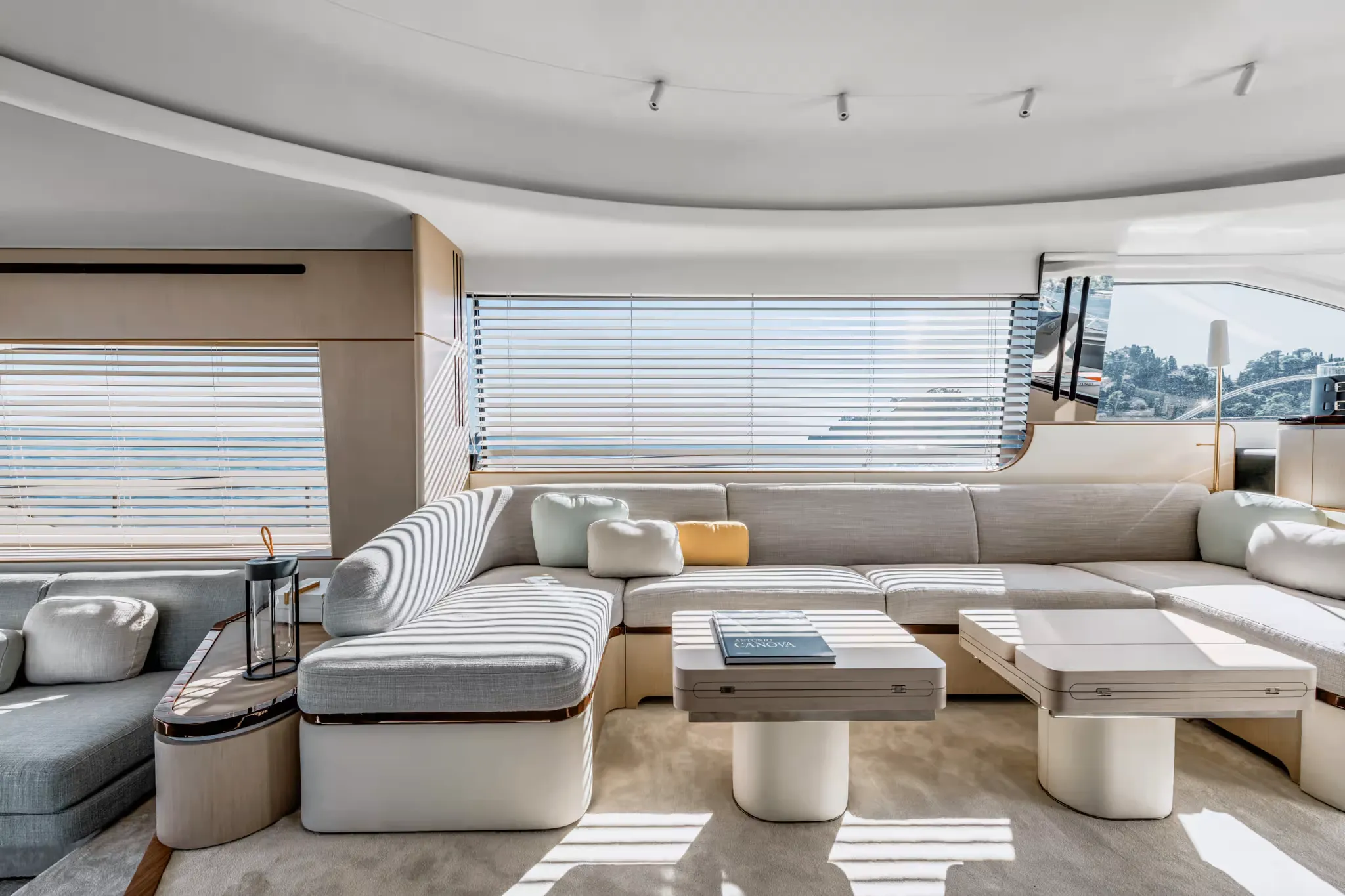 Azimut Fly 68 photo 13