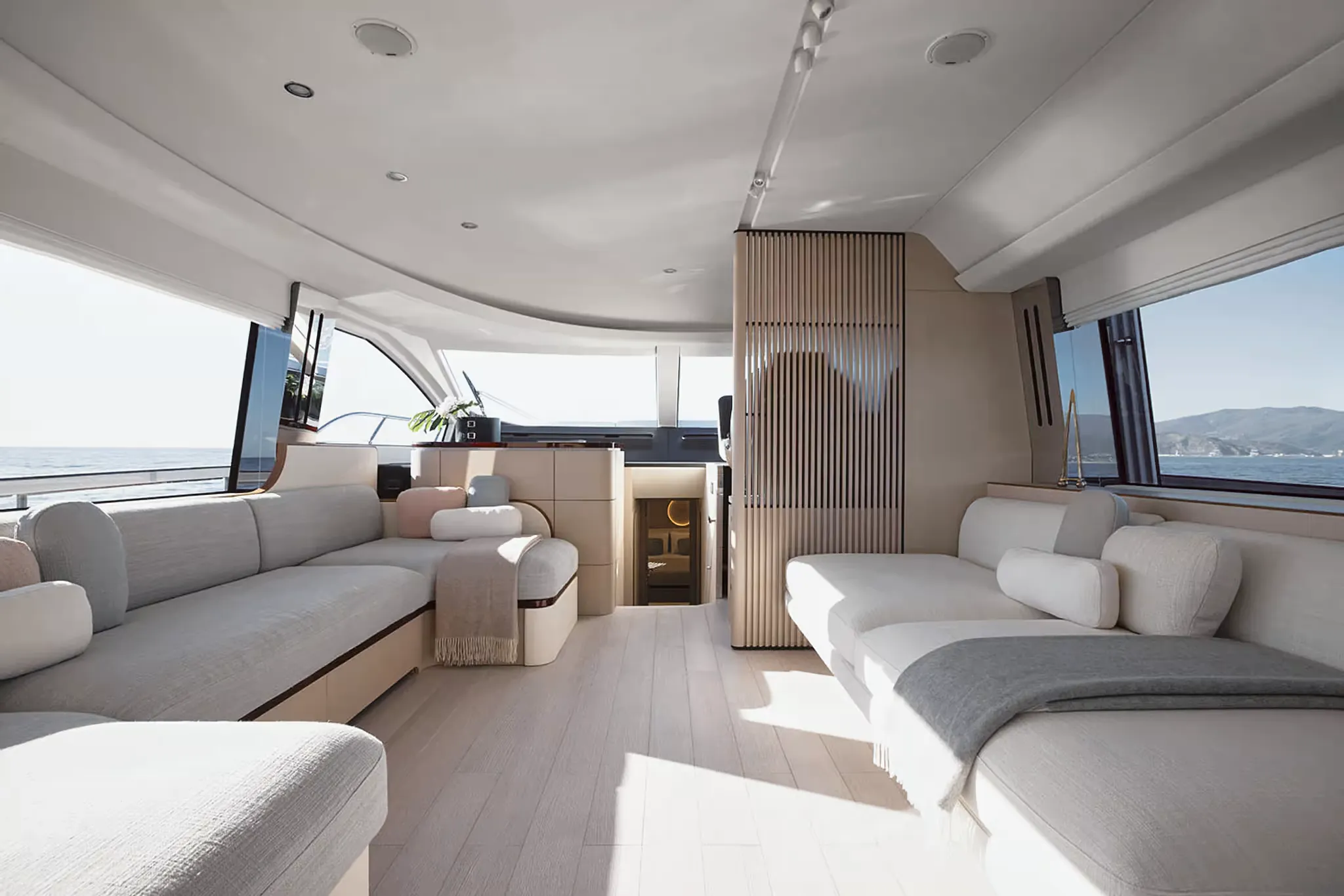Azimut Fly 68 photo 22