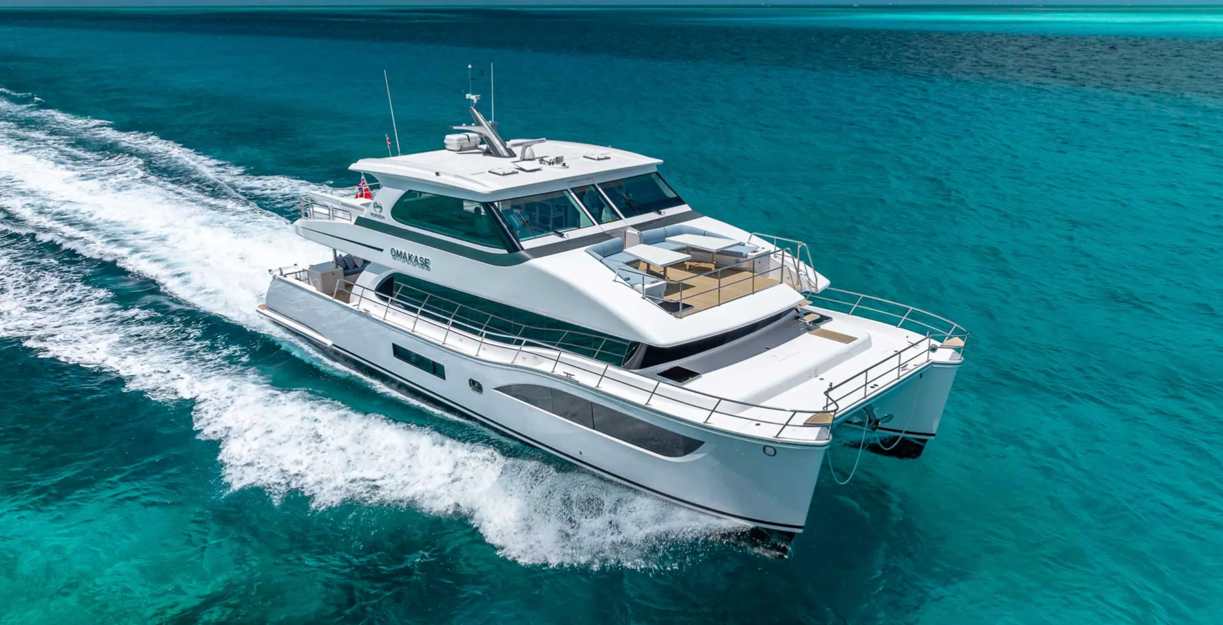 Horizon Power Catamarans PC68