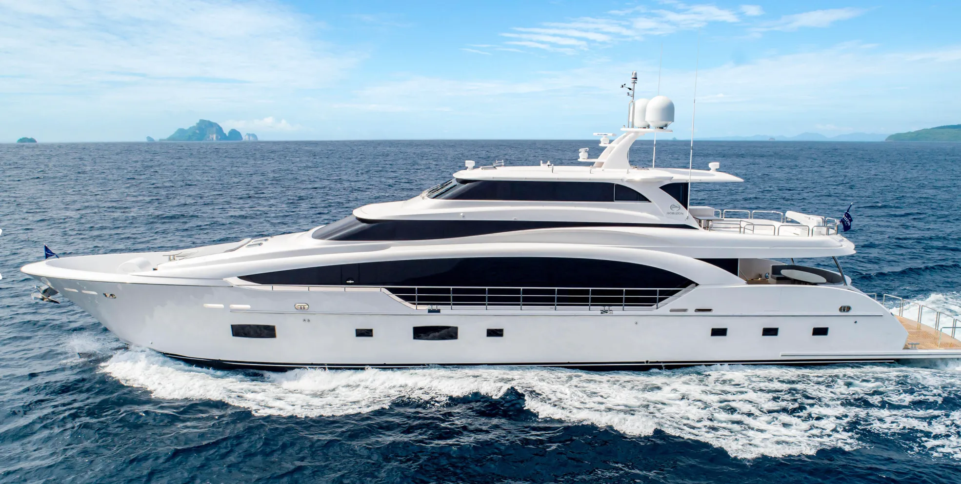Horizon Yachts RP110 photo 2