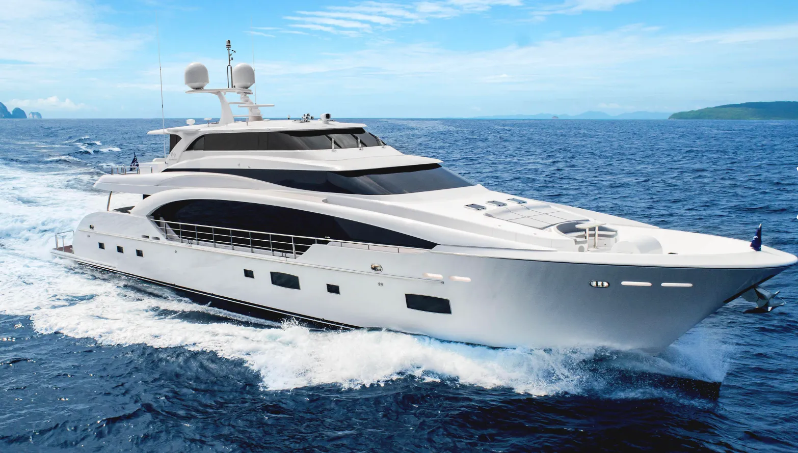 Horizon Yachts RP110