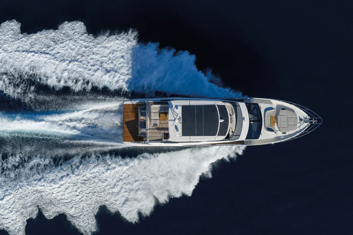 Absolute 70 FLY photo 2