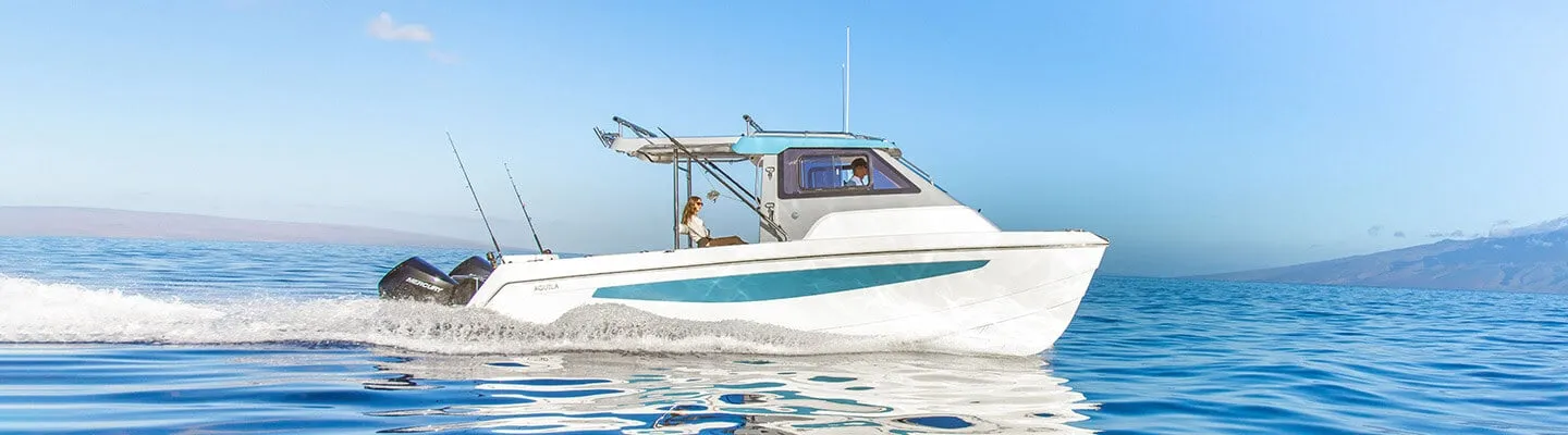 Aquila 28 Molokai Cuddy