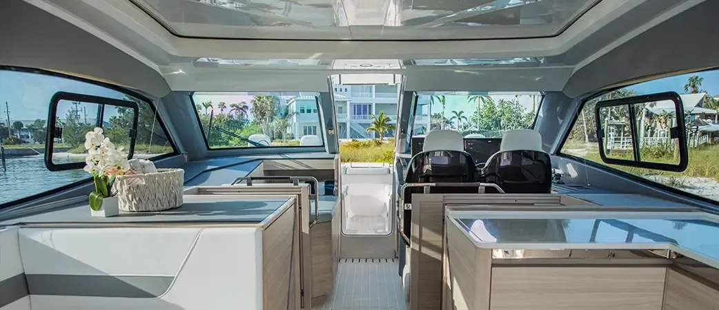 Aquila 42 Coupe photo 4