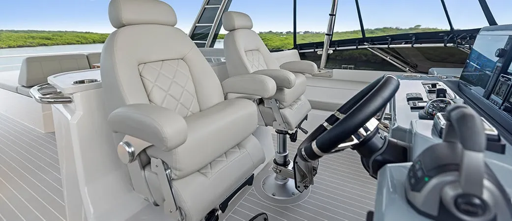 Aquila 50 Yacht photo 5