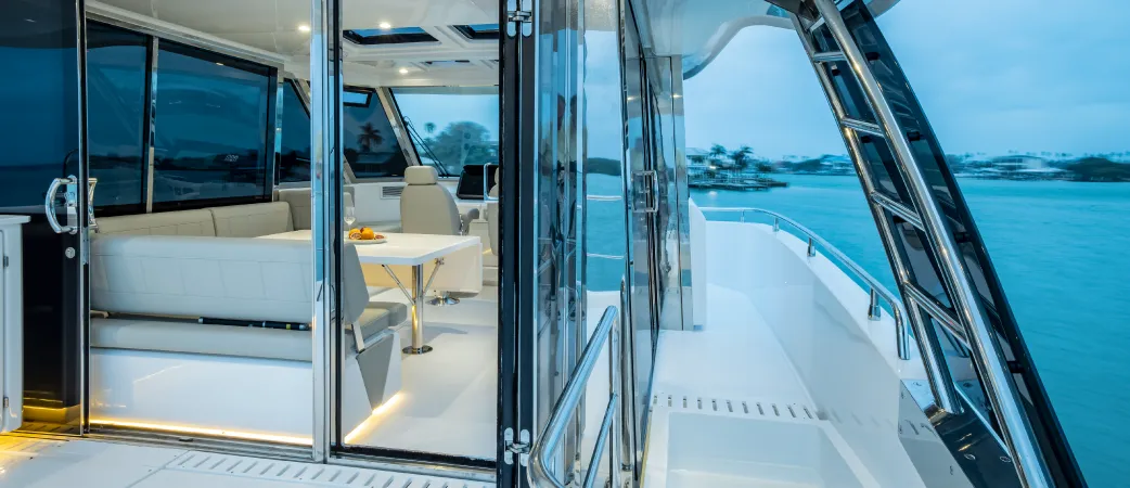 Aquila 54 Yacht photo 5