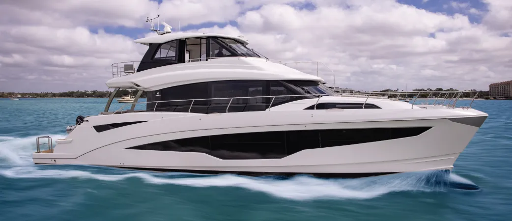 Aquila 70 Luxury