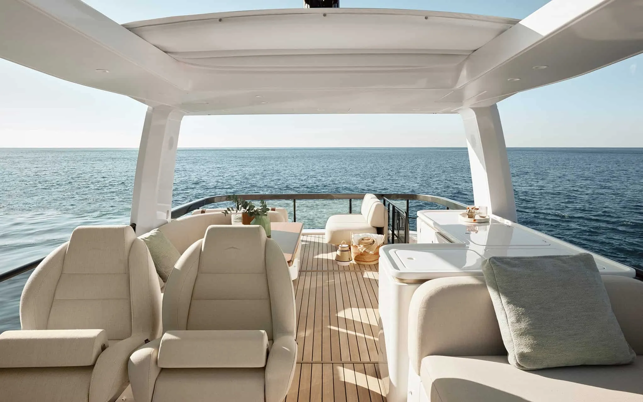 Azimut Fly 62 photo 3