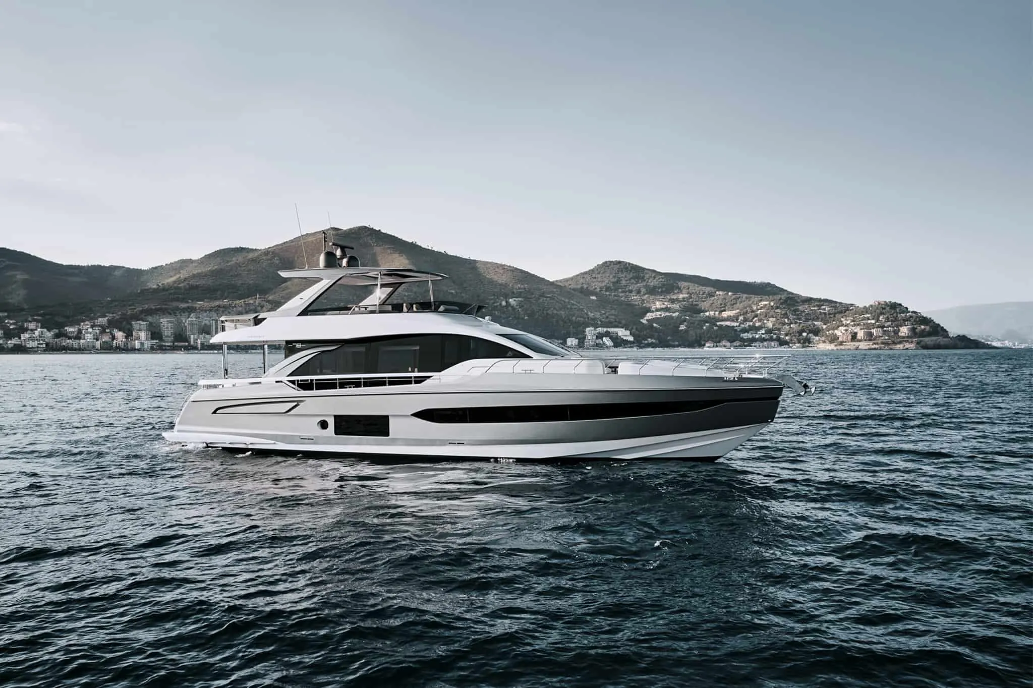 Azimut Fly 78