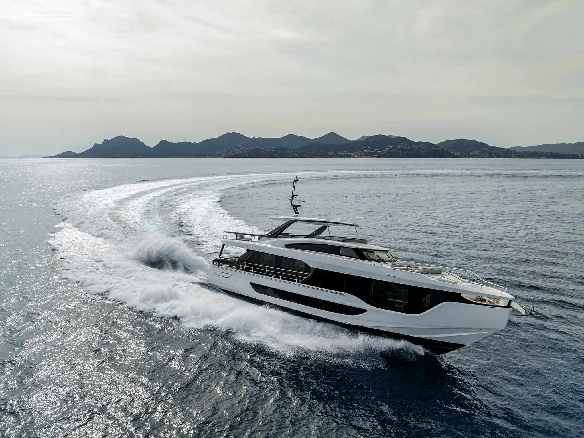 Azimut Grande yacht