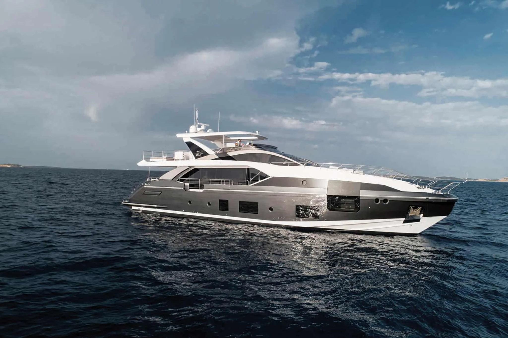 Azimut Grande 27M photo 2