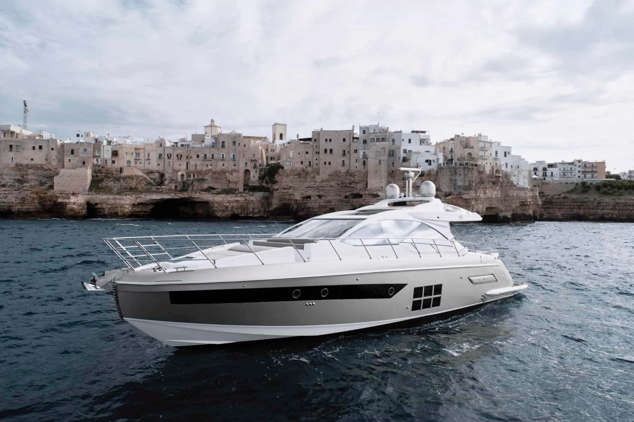 Azimut S6