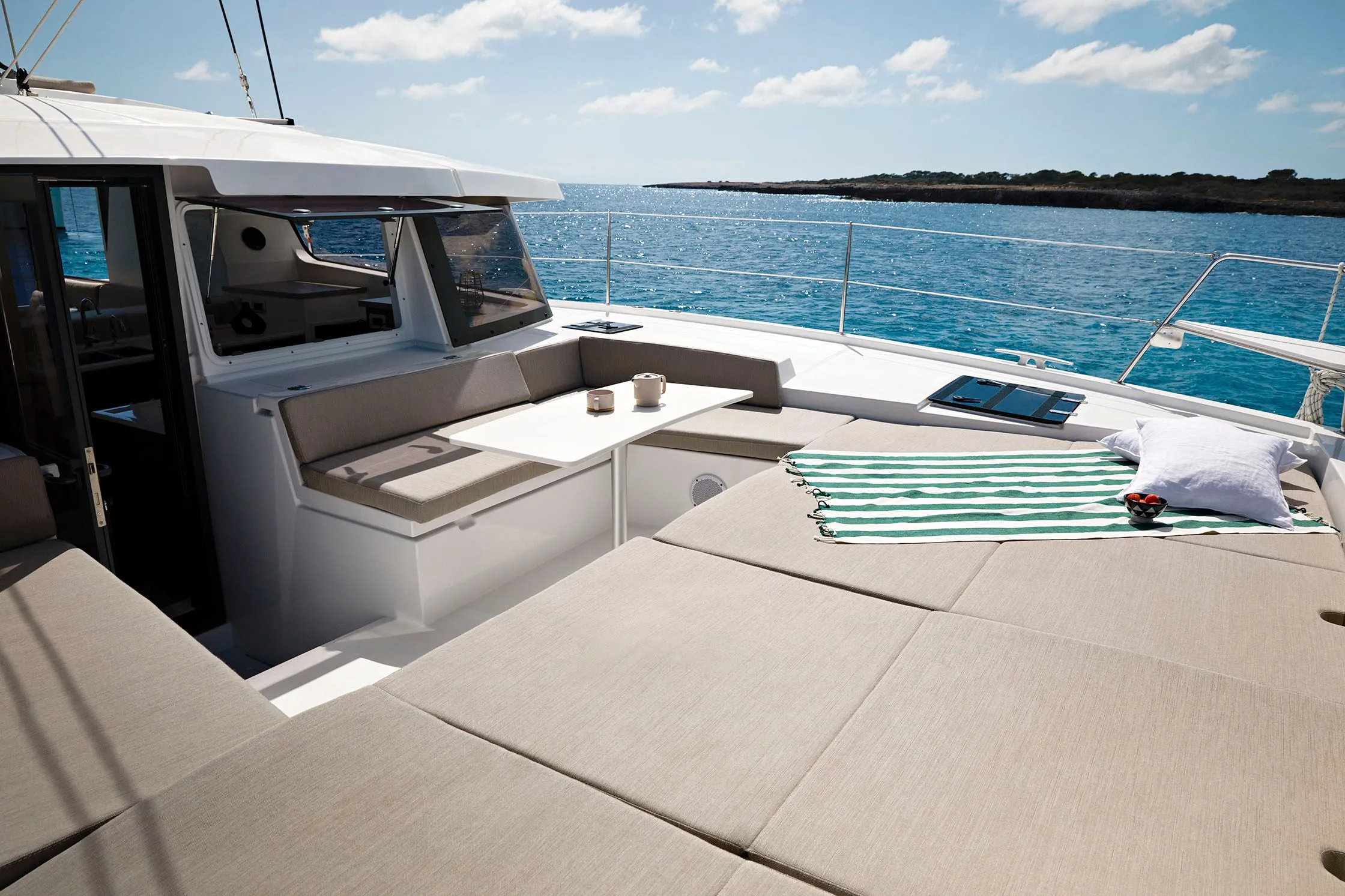 Bali Catamarans 4.2 photo 3