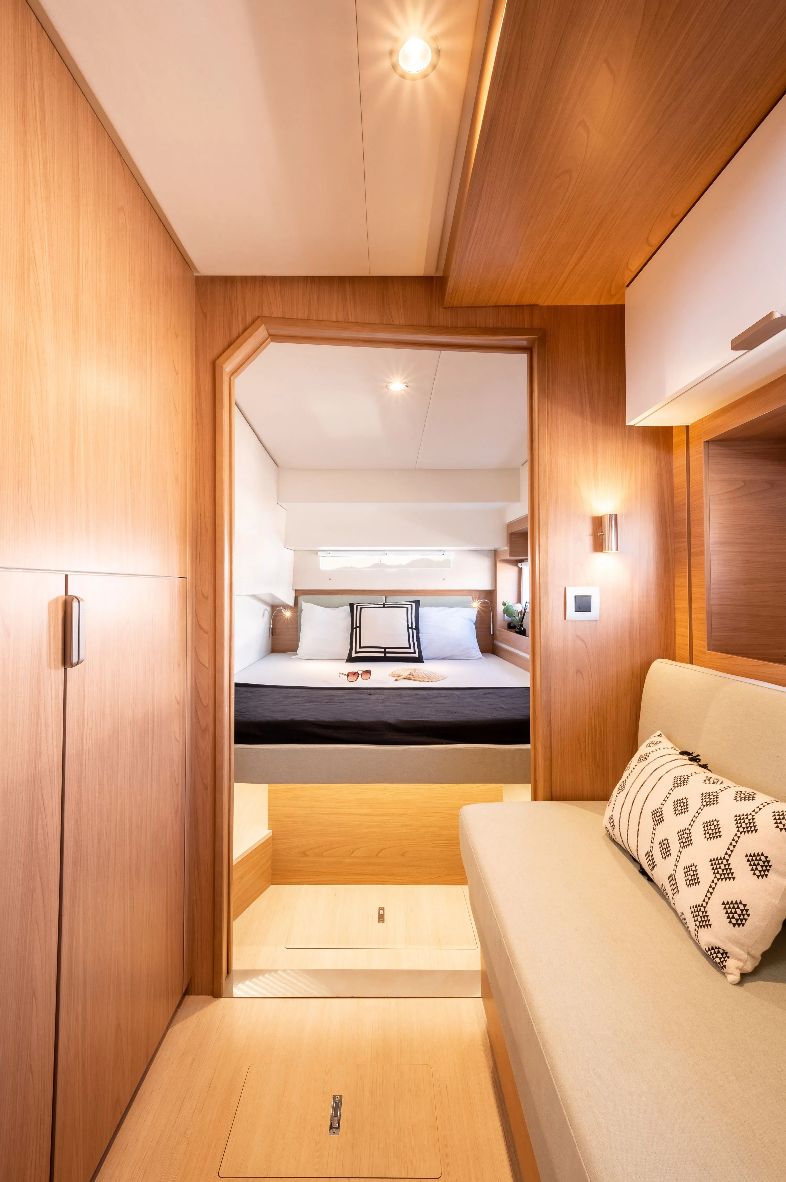 Bali Catamarans 4.2 photo 4