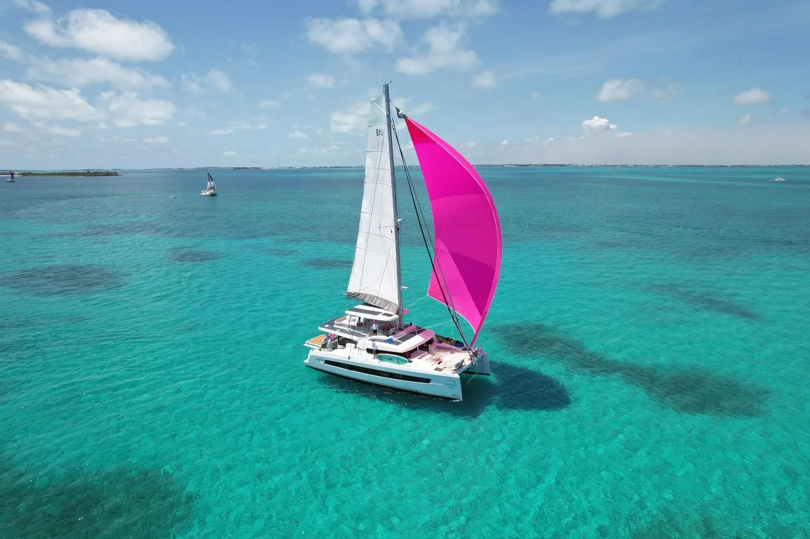 Bali Catamarans 5.8 photo 2