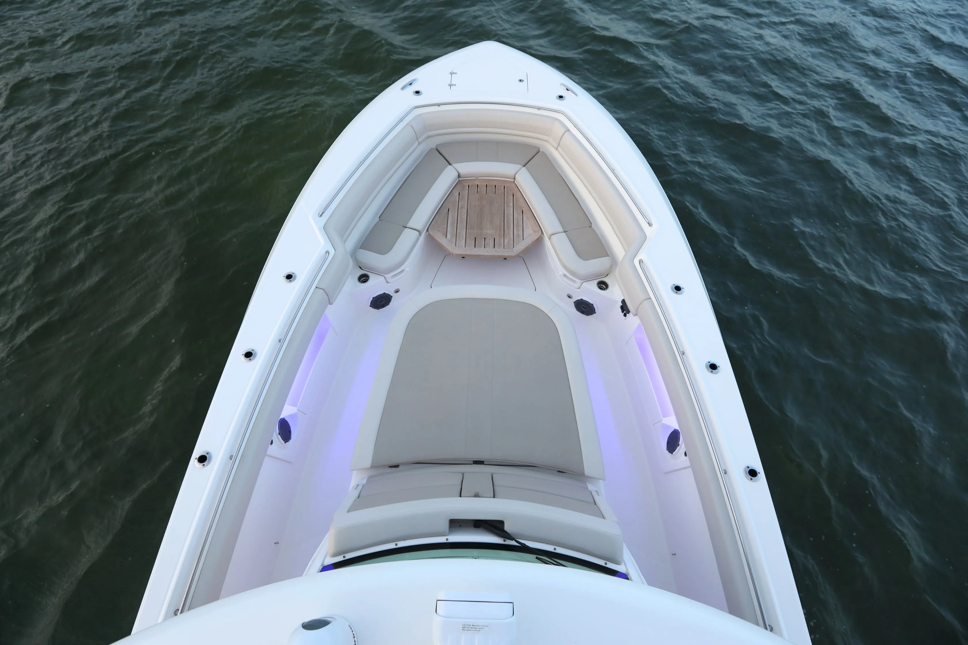Boston Whaler 380 Outrage photo 3