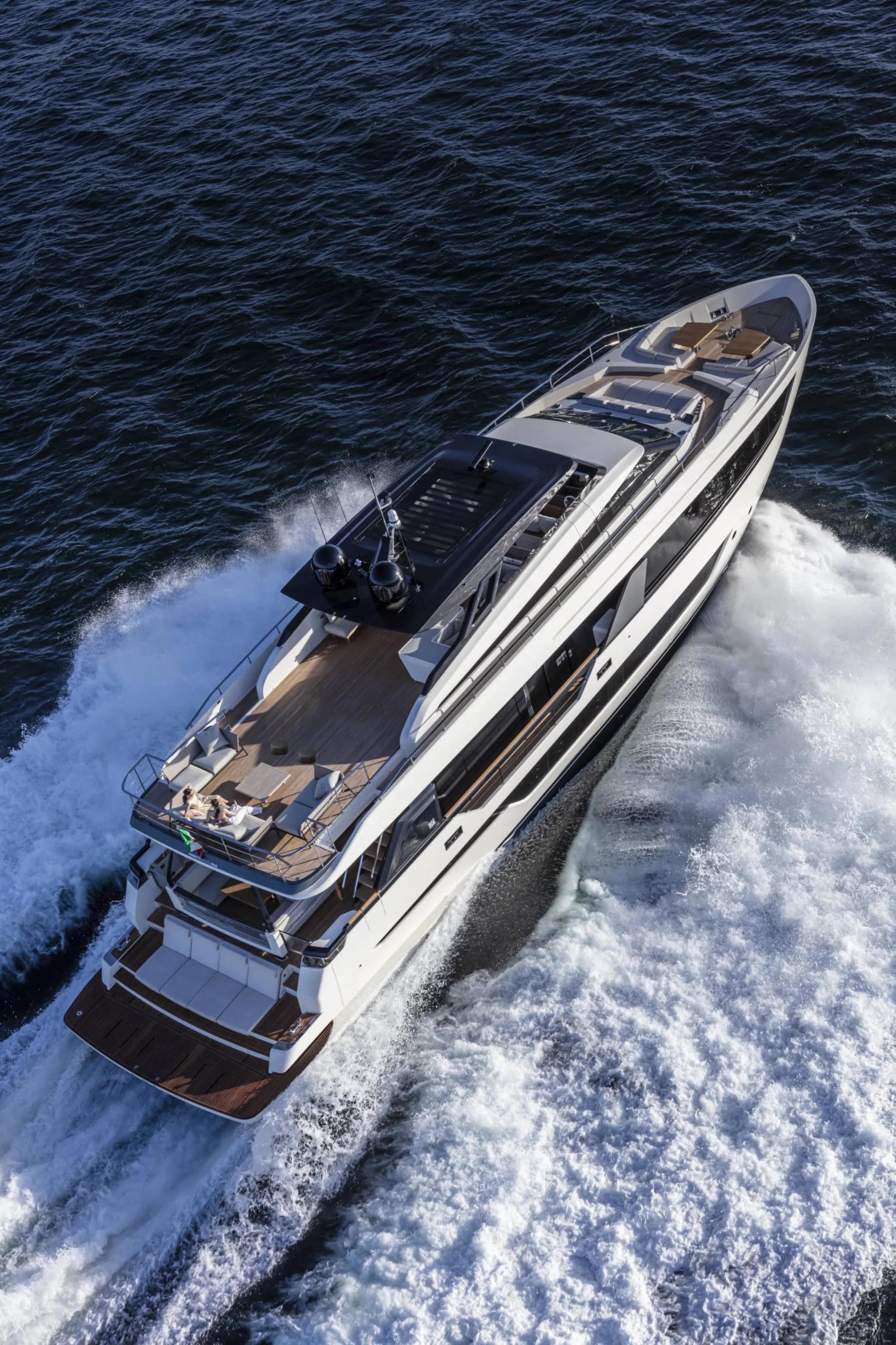 Ferretti 1000 photo 5