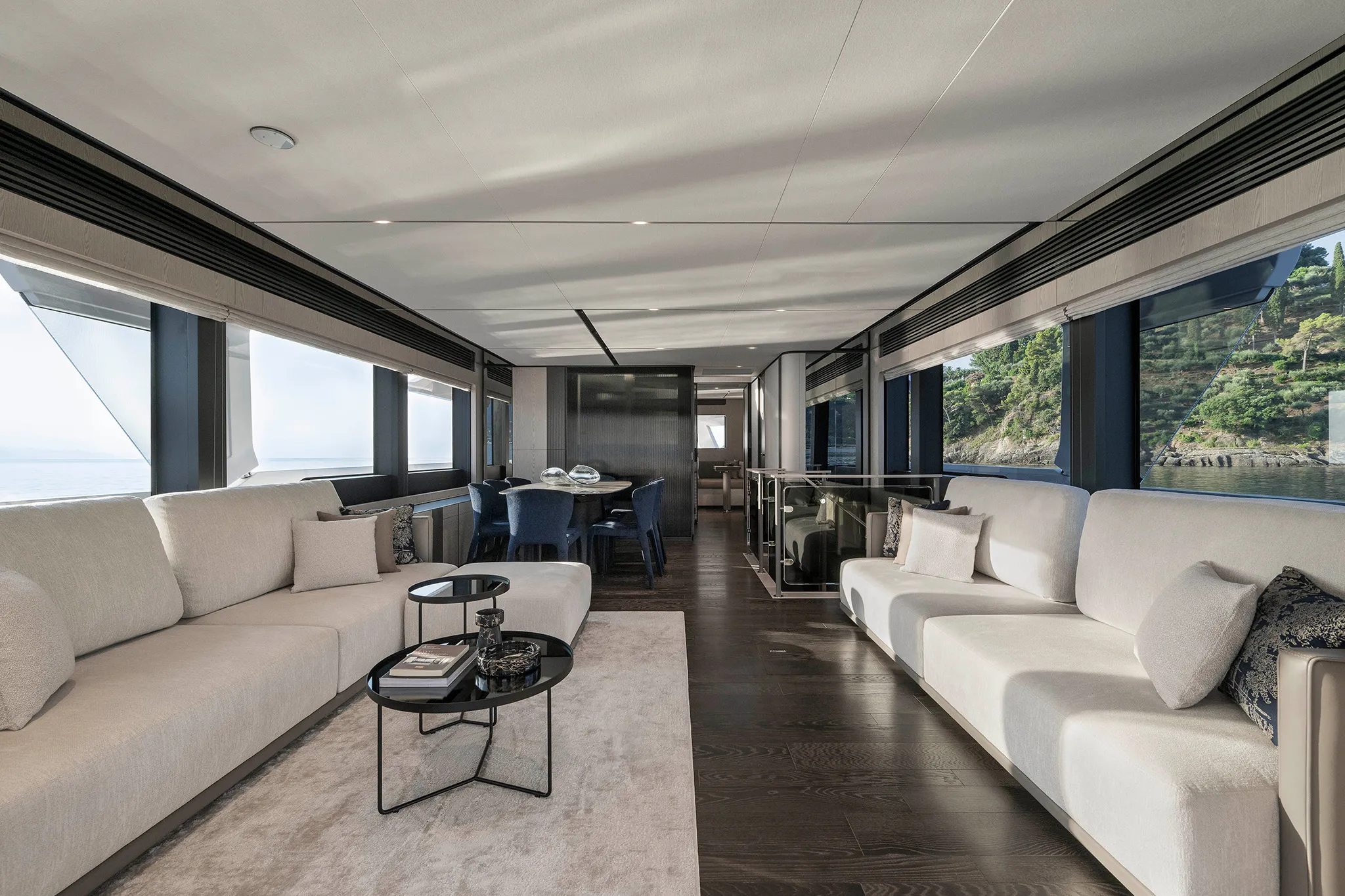 Ferretti Yachts INFYNITO yacht
