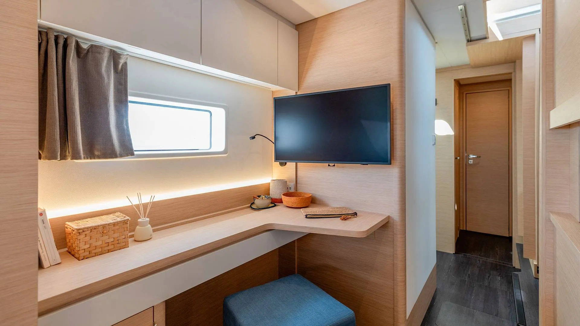 Fountaine Pajot FP44 photo 3