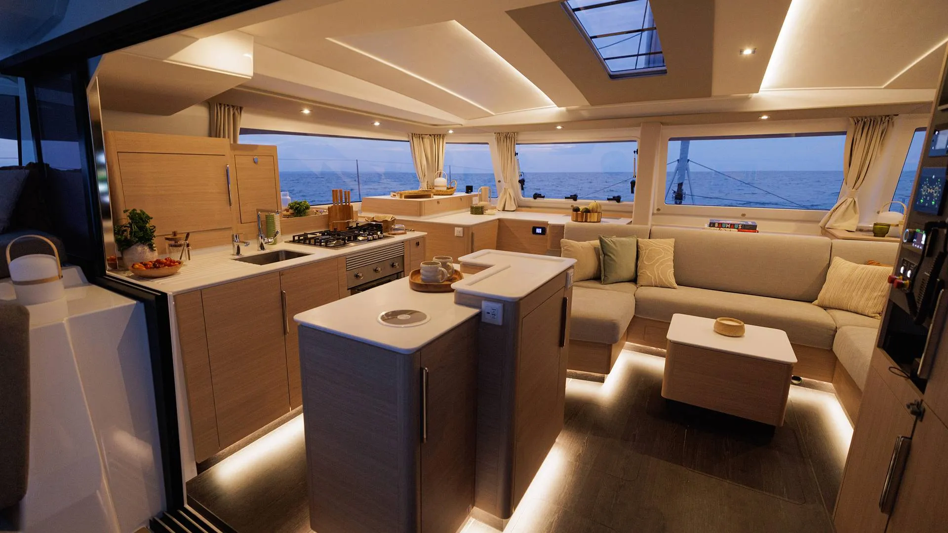 Fountaine Pajot FP48 photo 5