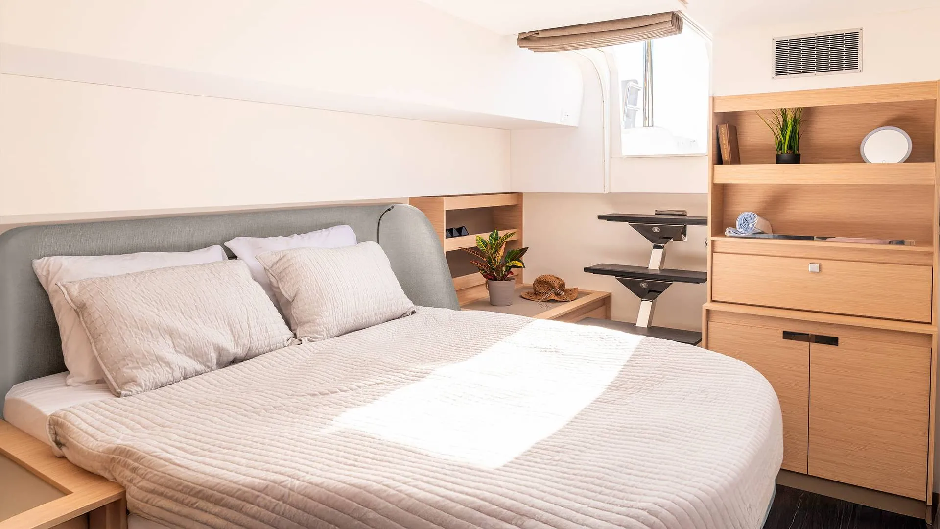 Fountaine Pajot FP51 photo 3