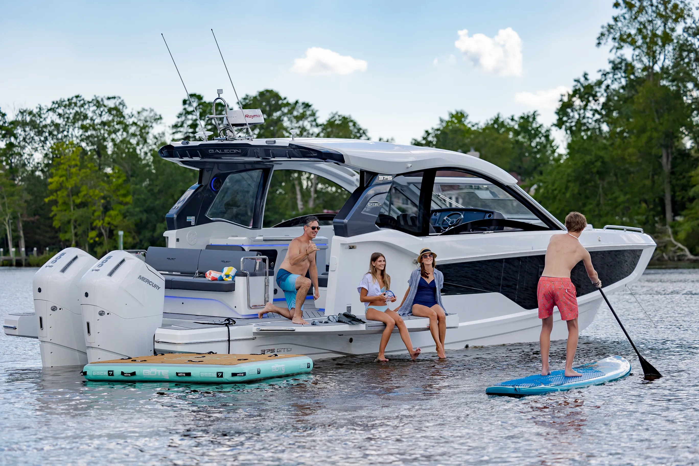 Galeon 375 GTO photo 5