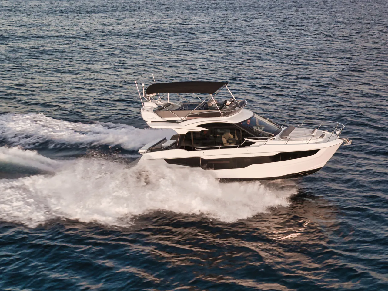 Galeon yacht