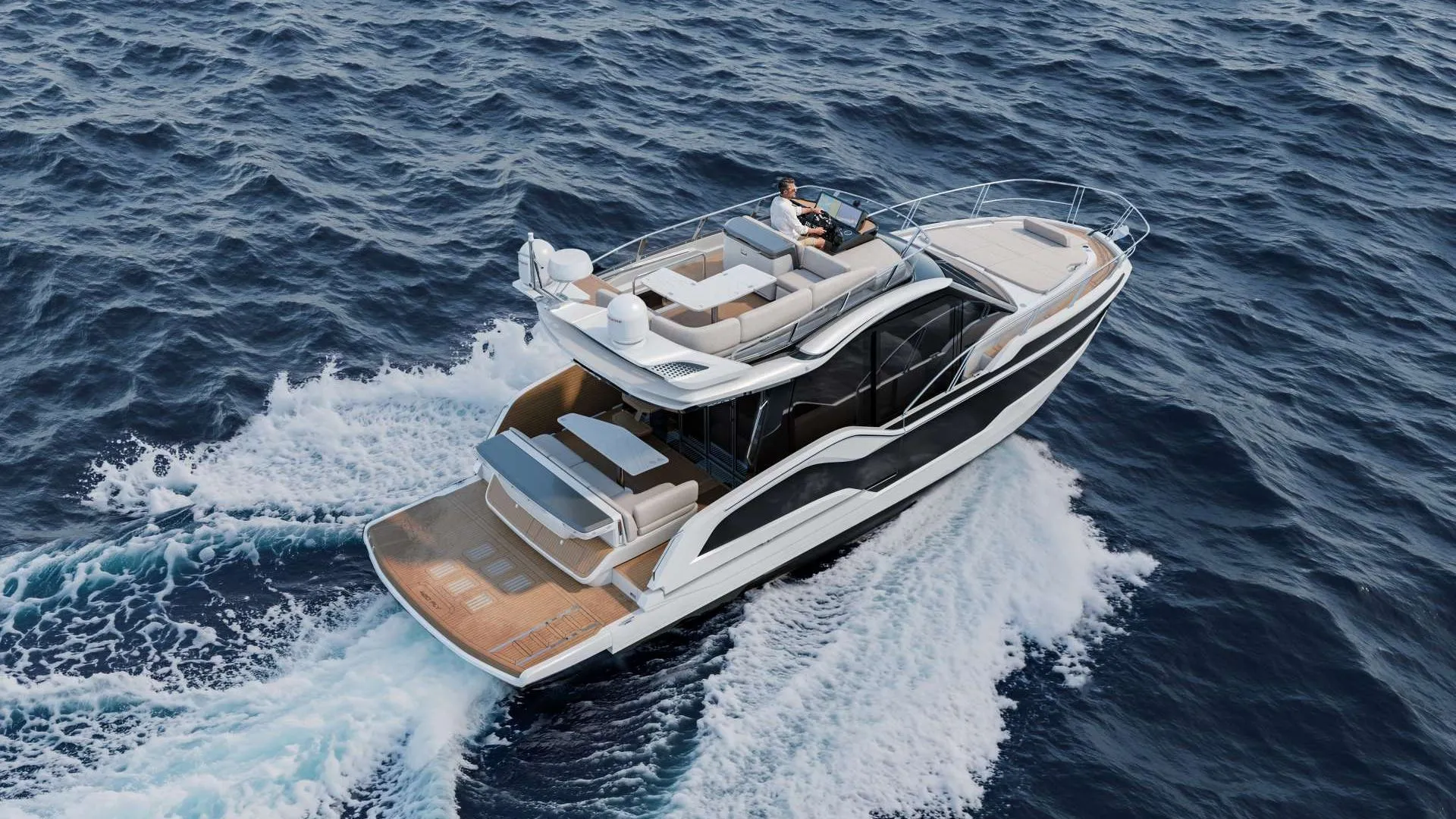 Galeon 420 FLY photo 2