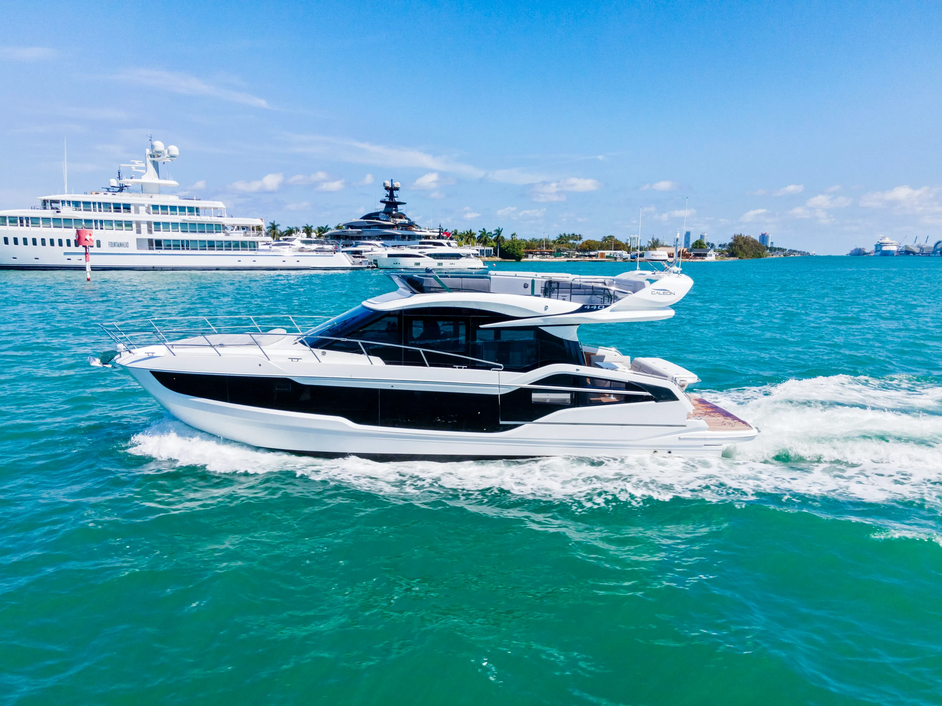 Galeon 440 FLY