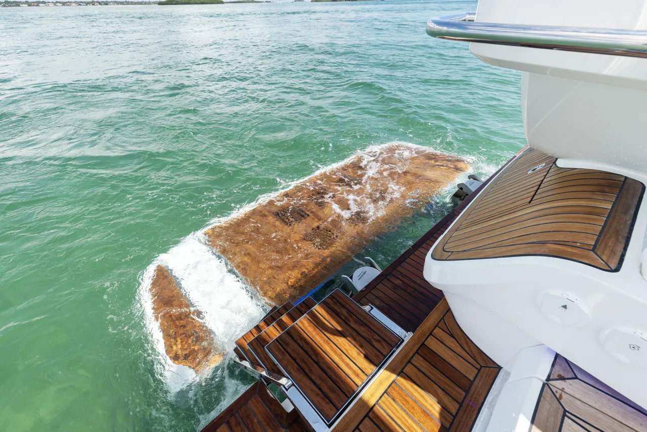 Galeon 450 HTC photo 5