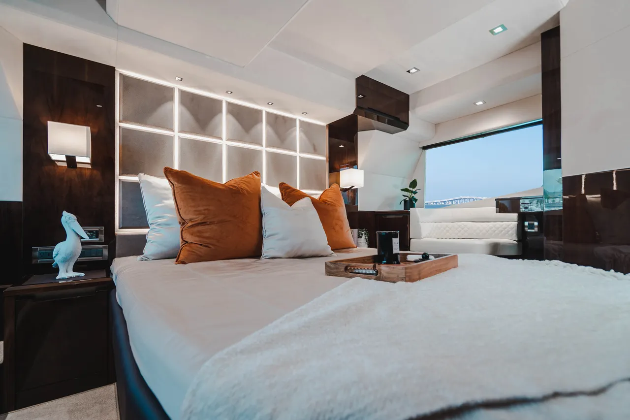 Galeon 470 SKY photo 5
