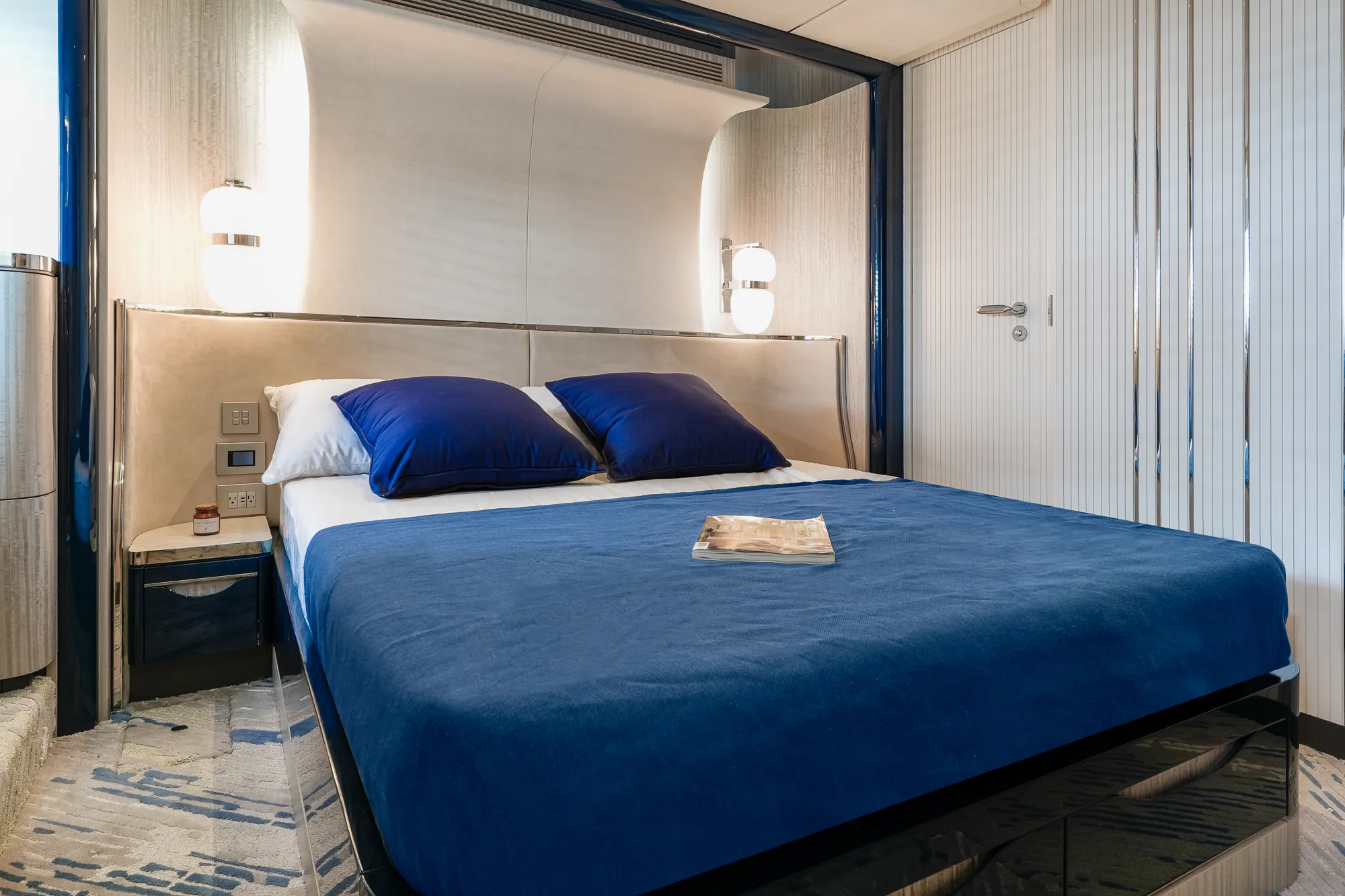 Galeon 640 FLY photo 4