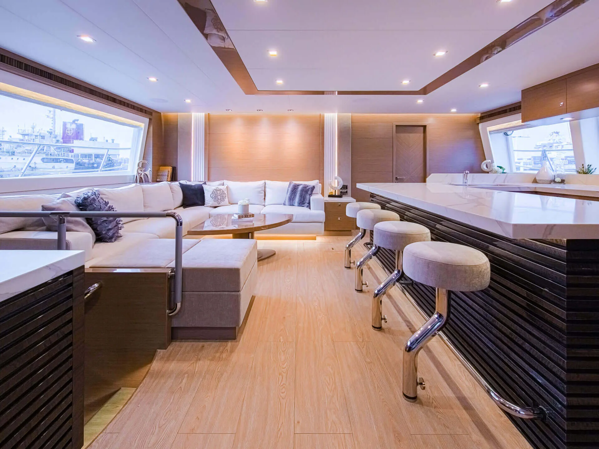 Horizon Power Catamarans PC68 photo 2