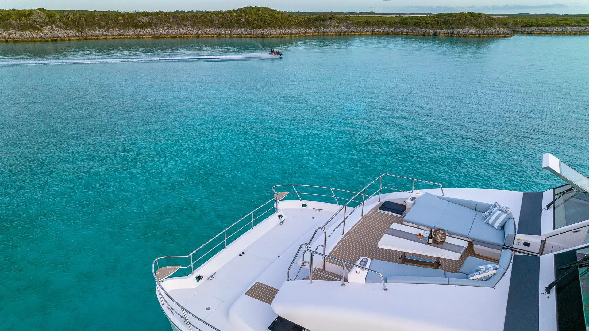 Horizon Power Catamarans PC68 photo 4