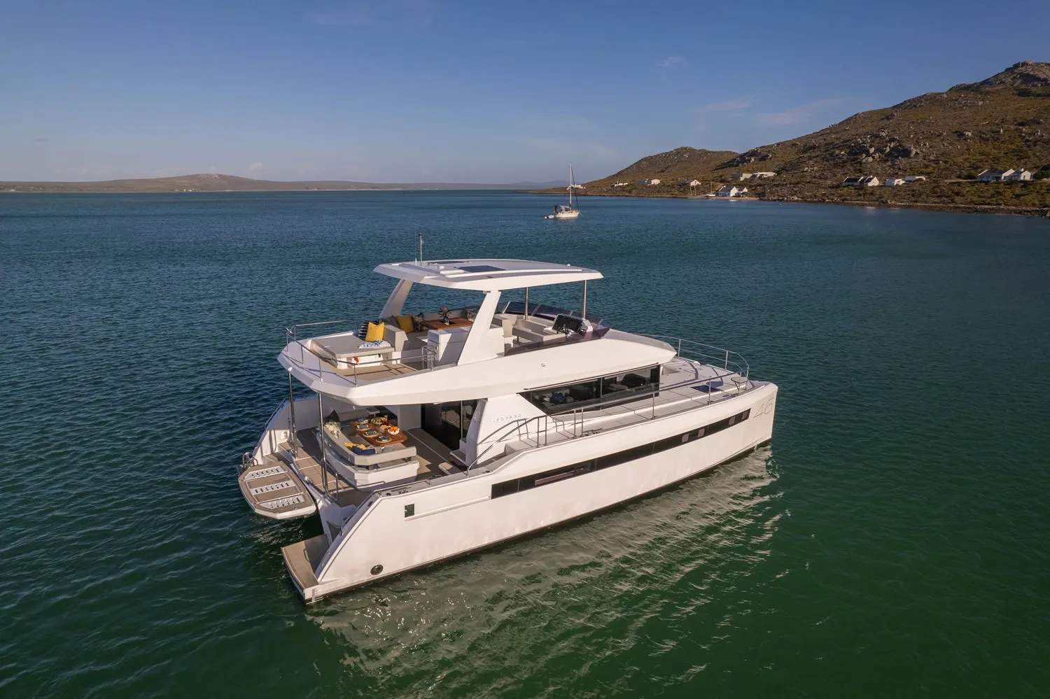 Leopard Catamarans 46 Powercat photo 2