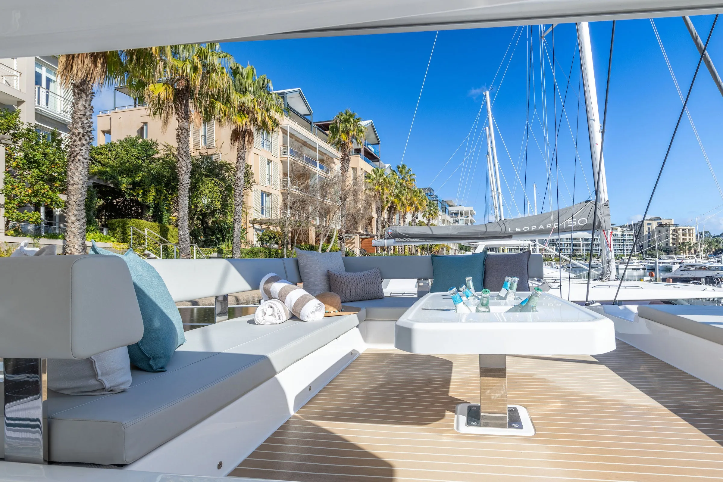 Leopard Catamarans 52 photo 5