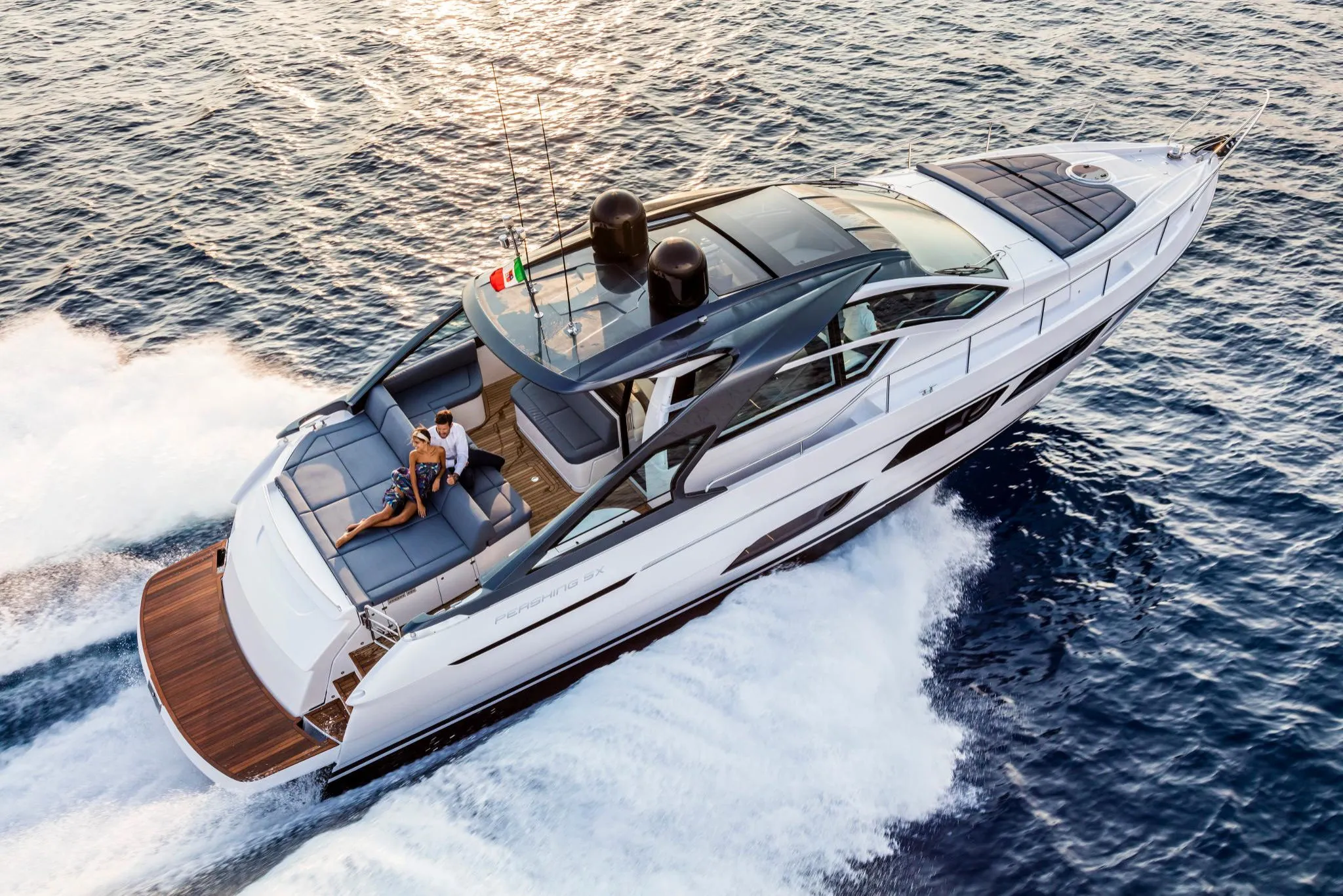 Pershing Yachts 5X