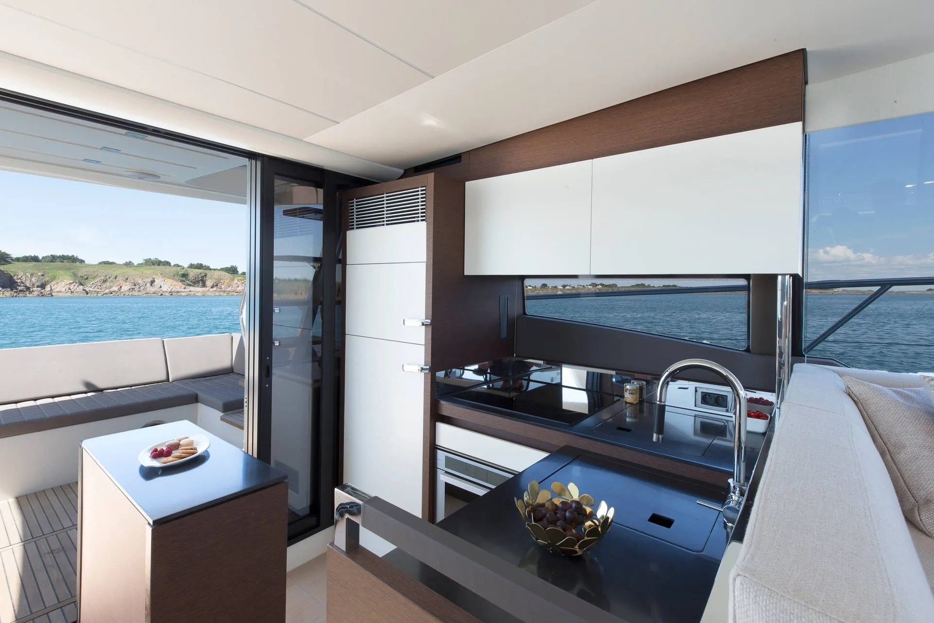 Prestige 520 photo 4