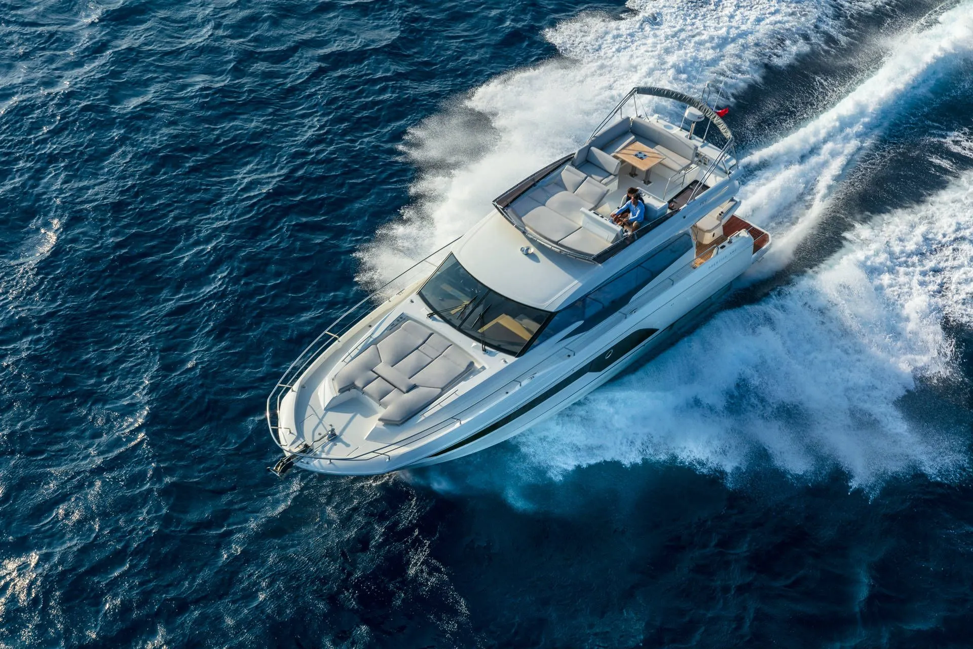 Prestige yacht