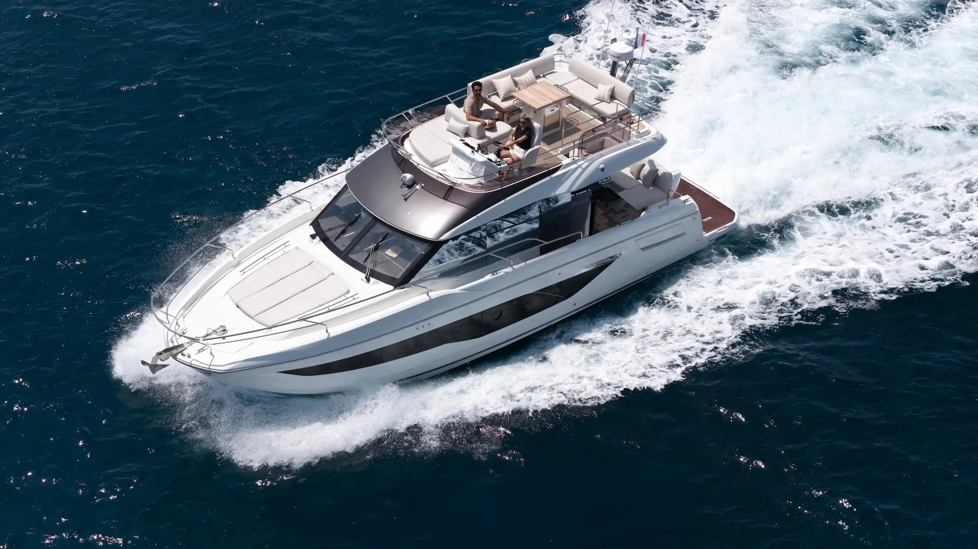 Prestige F4.3 photo 3