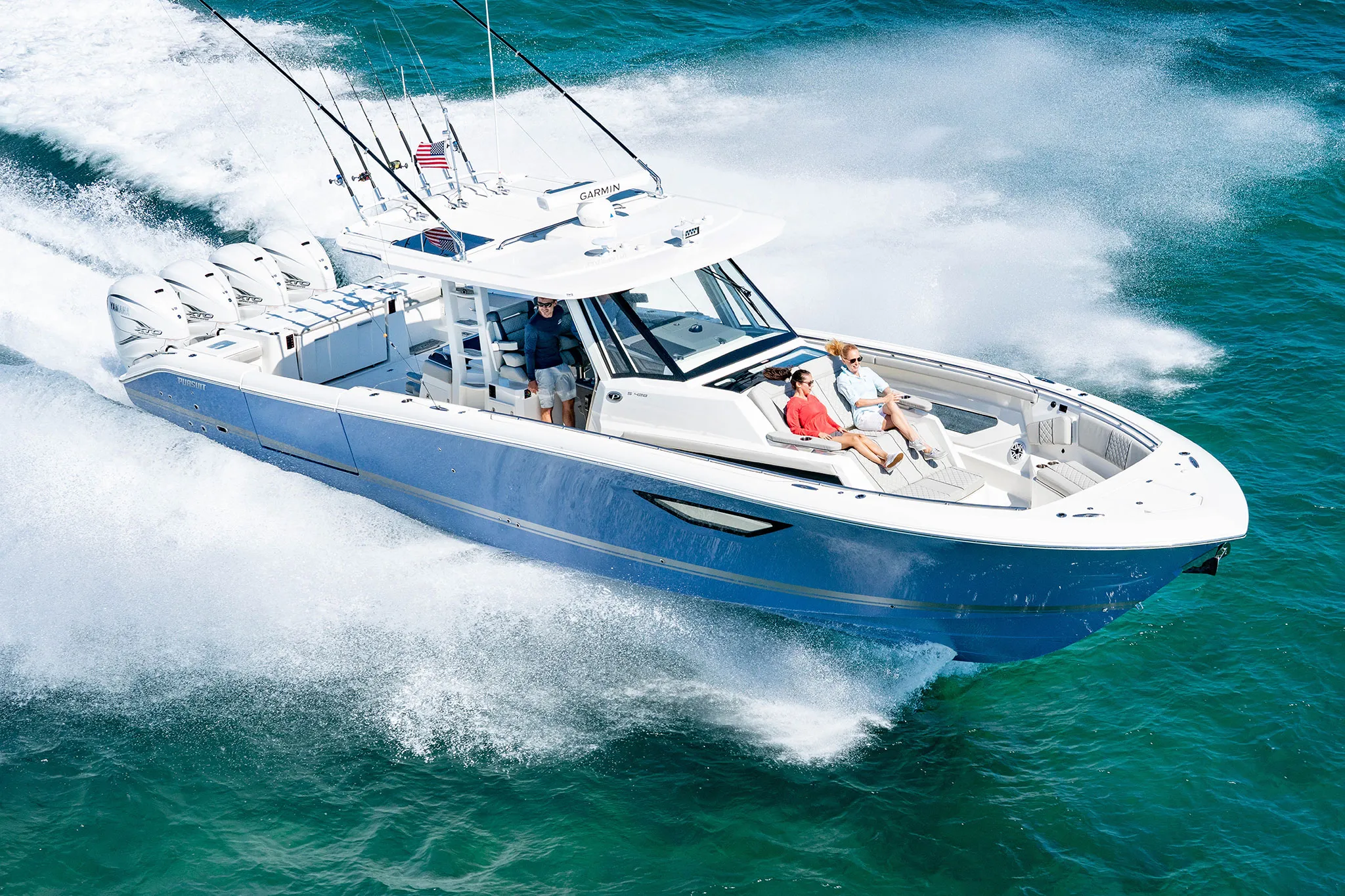 Pursuit S428