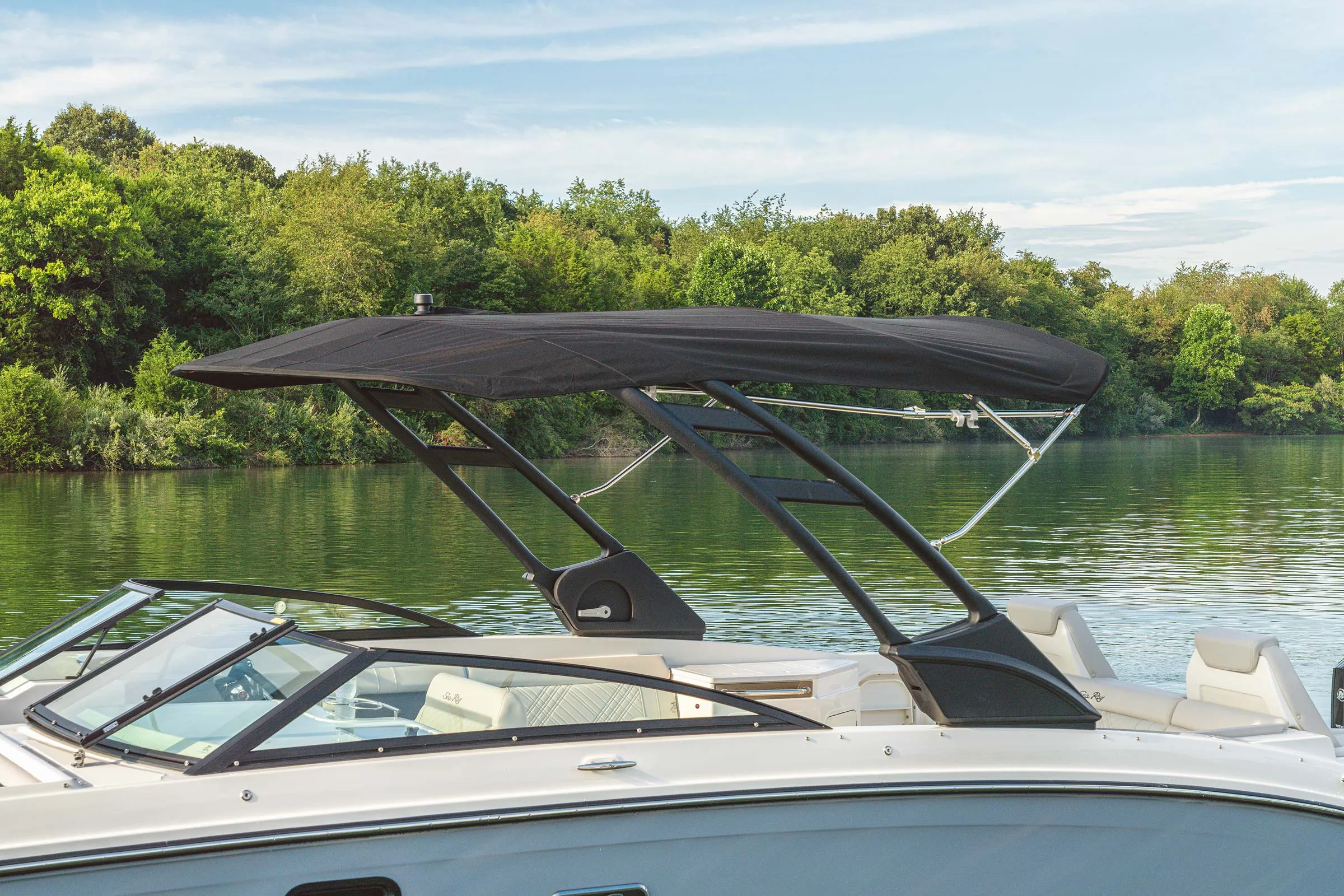 Sea Ray SDX 290 Outboard photo 5