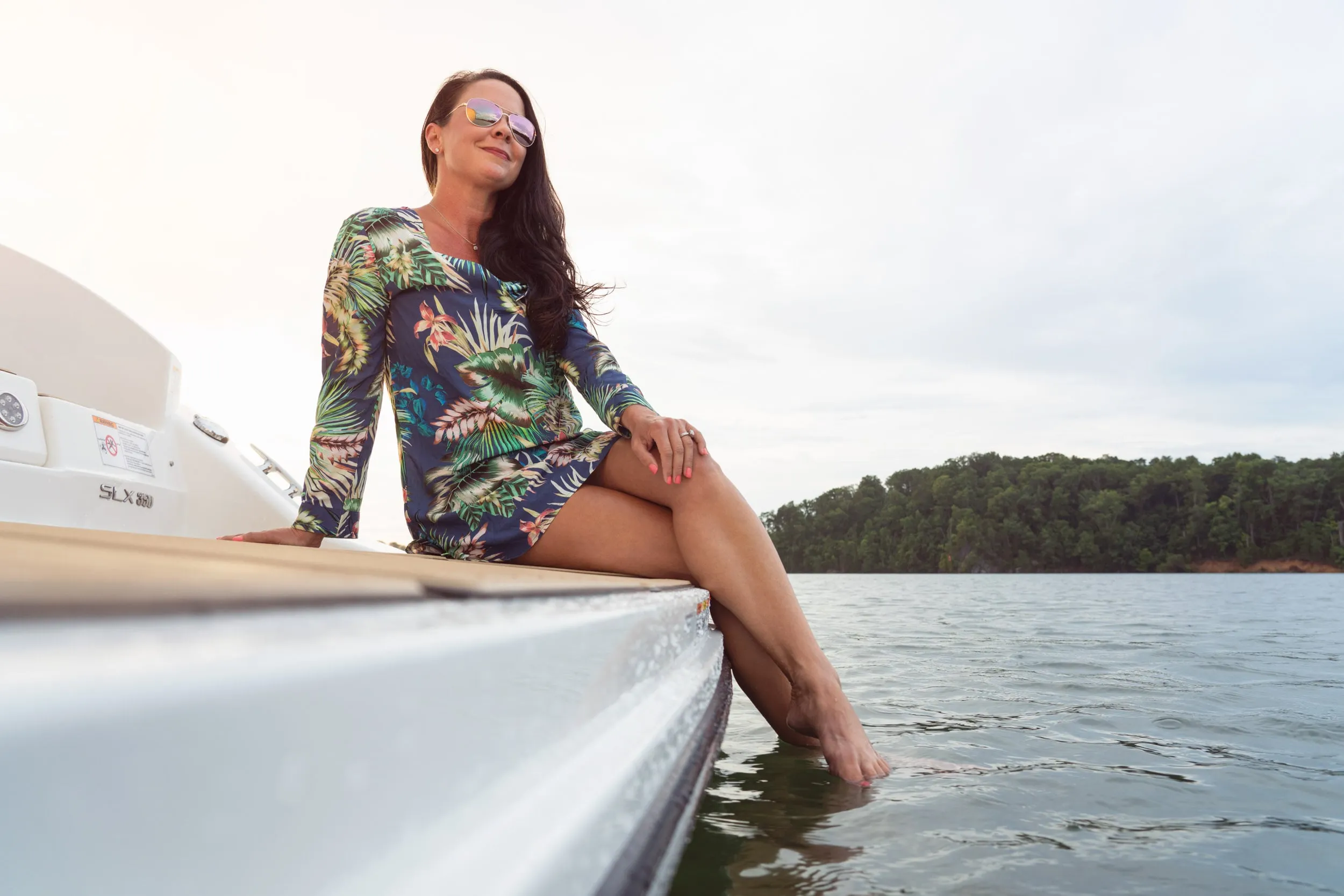 Sea Ray SLX 350 photo 5