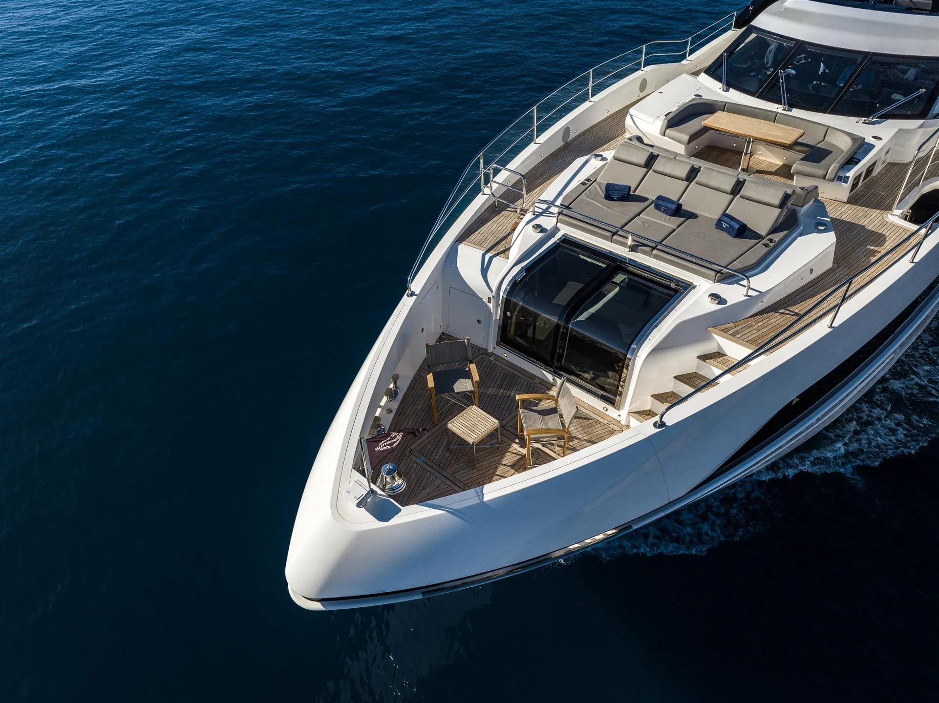 Sunseeker 100 Yacht photo 2