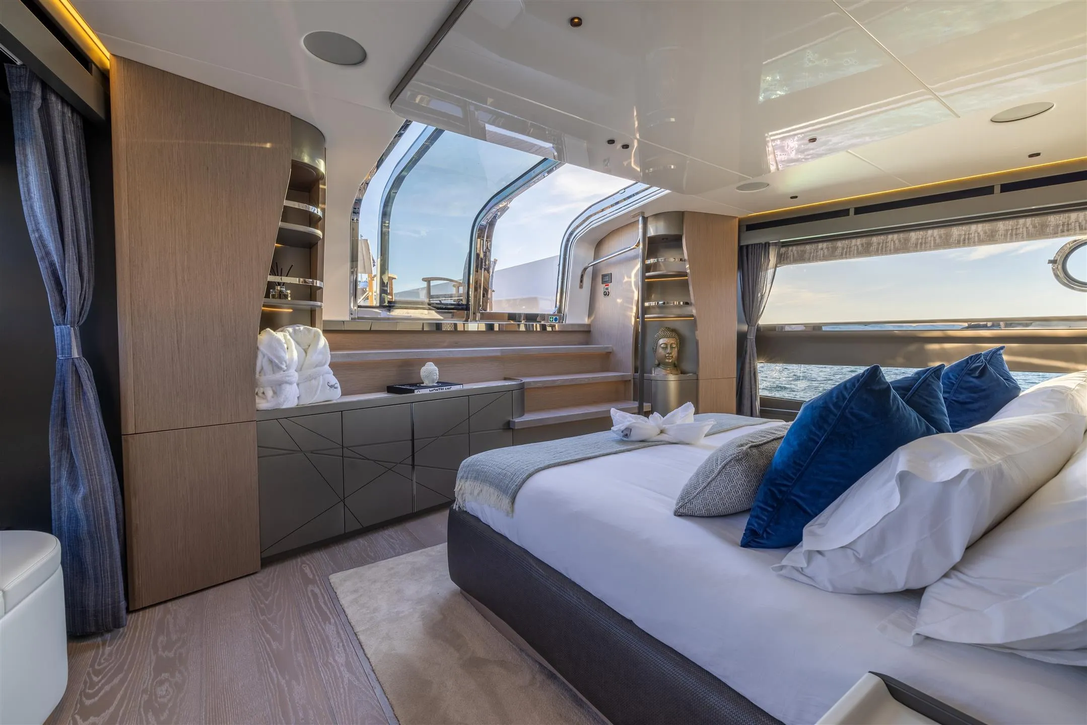 Sunseeker 100 Yacht photo 5