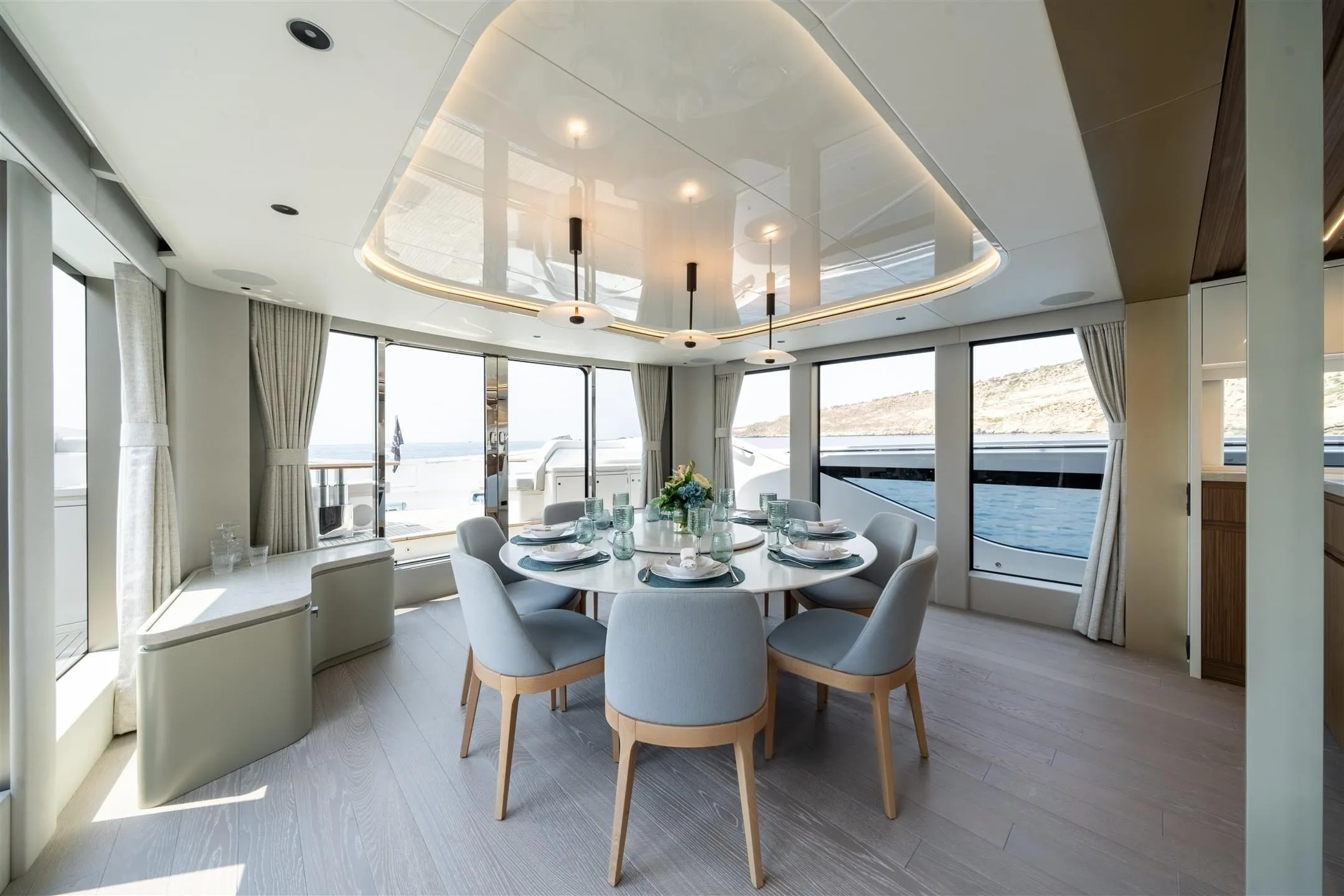 Sunseeker 82 Ocean photo 3