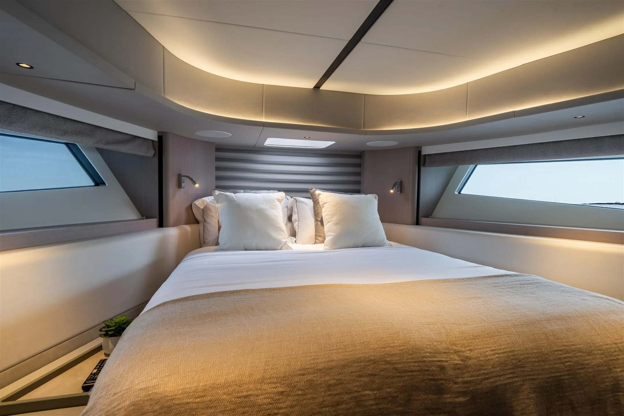 Sunseeker Predator 55 photo 4