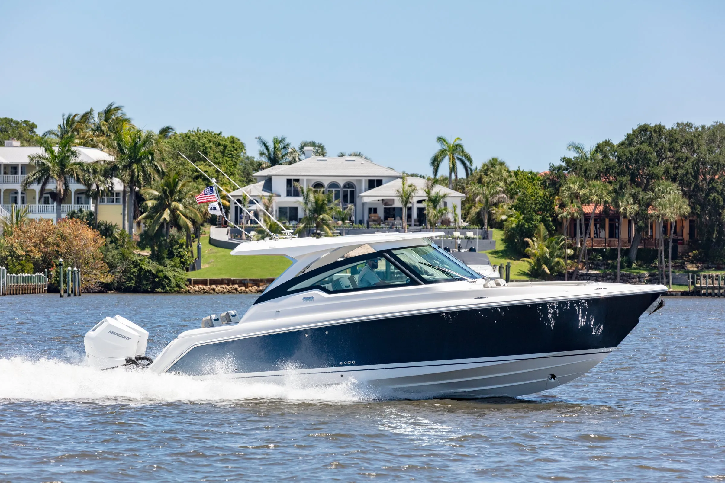 Tiara Yachts yacht